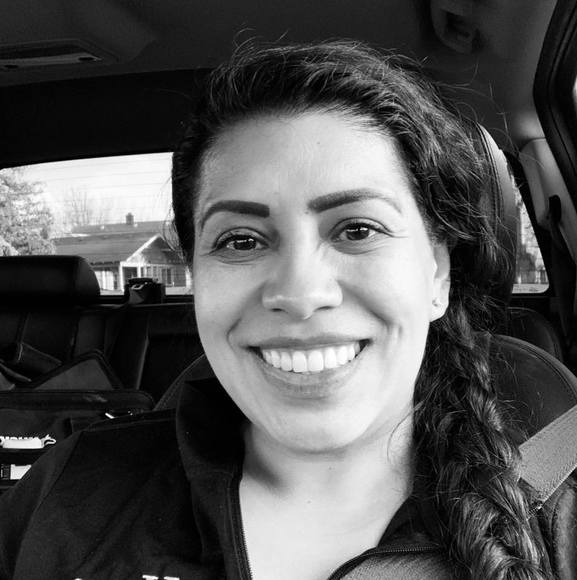 Meet your Posher, Reyna - Picture 1 of 1